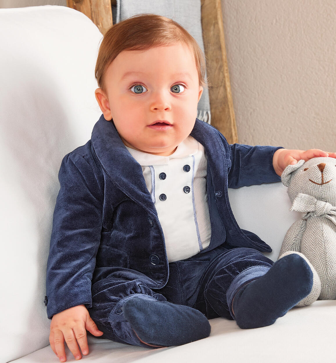 Elegant jacket for baby boy