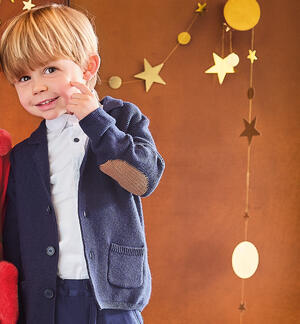 Elegant cardigan for boys