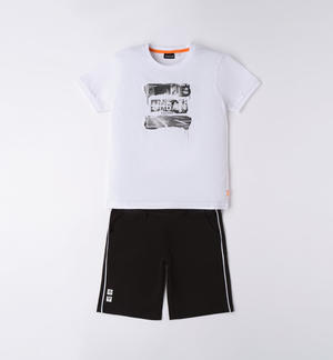 Completo estivo e sportivo per ragazzo