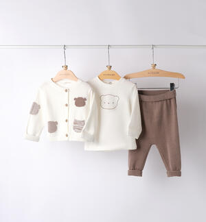 Baby three-piece outfit