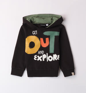 Boy's sweatshirt with hood