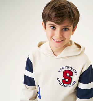 Hooded sweatshirt for boys