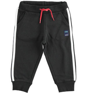 Pantalone in felpa 100% cotone con bande laterali e badge NERO